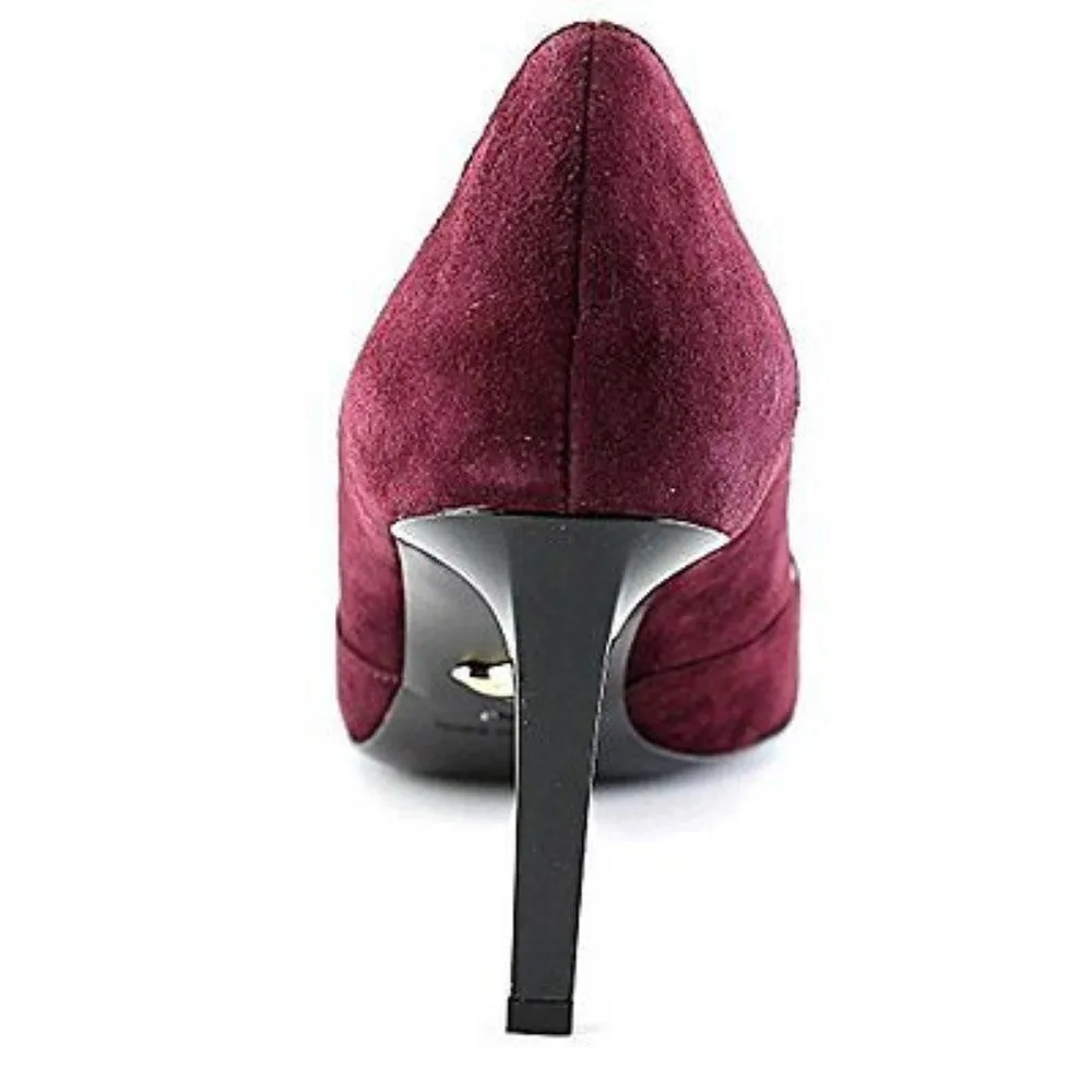 Hilda Cherry Su DVF Pump