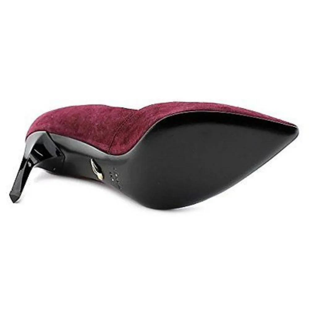 Hilda Cherry Su DVF Pump