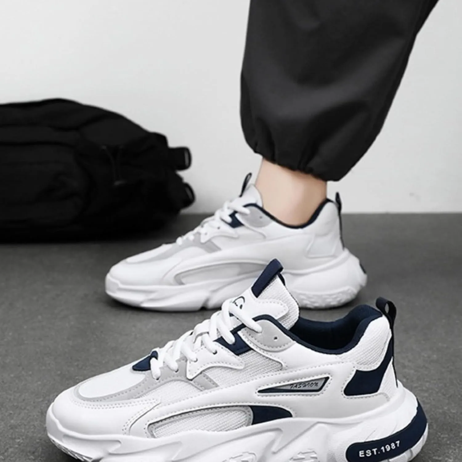 Men's Fashion Breathable Mesh Platform Lace Up Sneakers Lightweight Non Slip Height Increase Dad for Walking Driving Travel Shoes