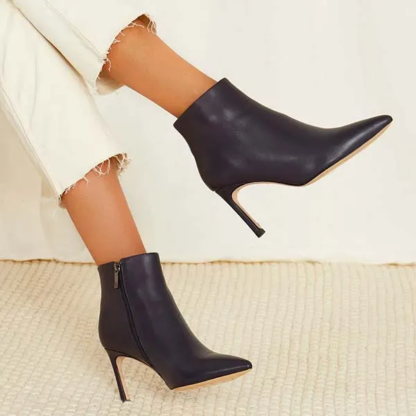 Noura Navy | Stiletto ankle boot